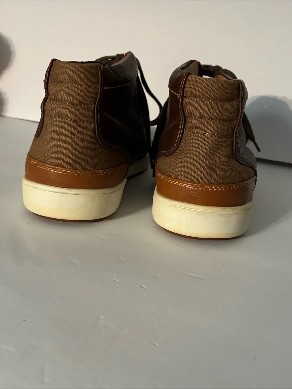 Steve Madden Brown Leather Chukka Sneakers Men’s 9 EUC